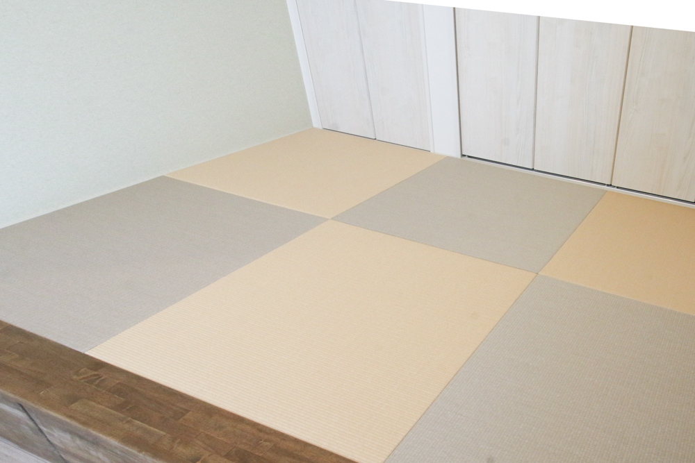 小上がり和室の畳（DAIKEN 清流 灰桜色×白茶色）